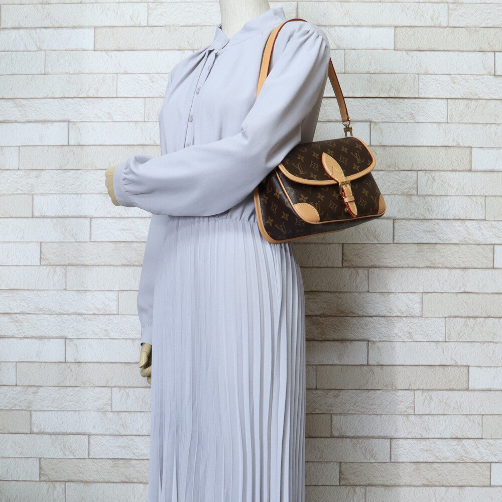 LOUIS VUITTON ルイヴィトン ディアヌNM PM モノグラム ショルダー
