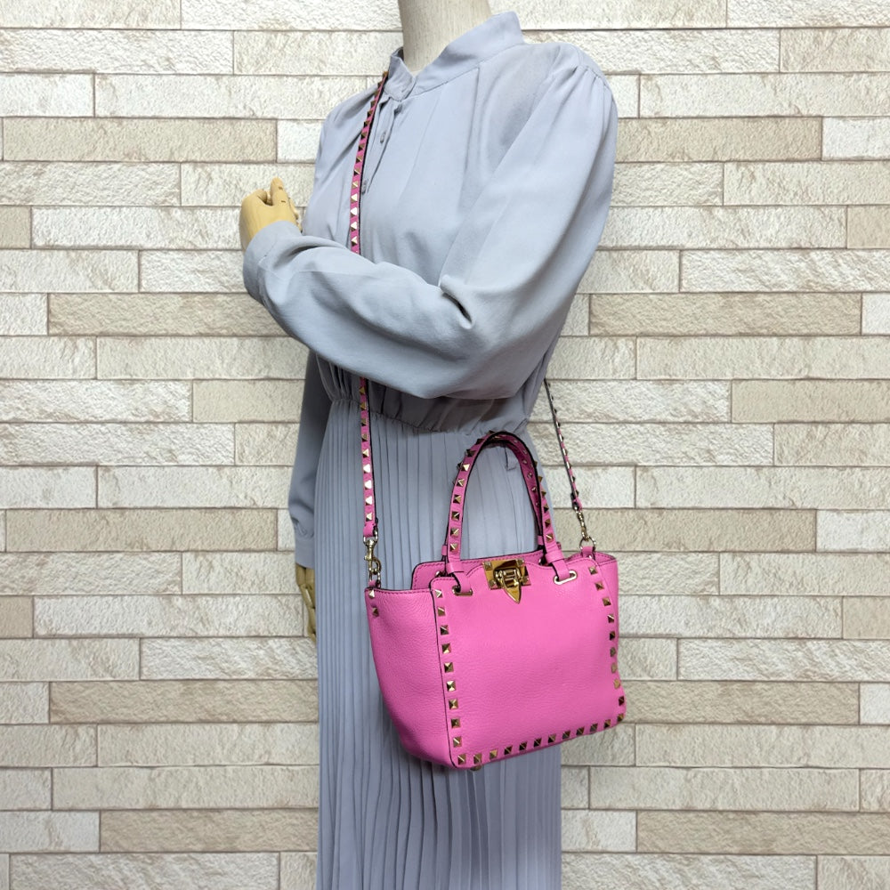 VALENTINO ヴァレンティノ ロックスタッズ ショルダーバッグ レザー