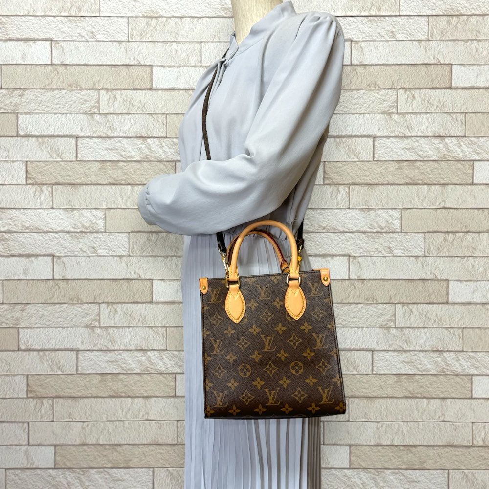 LOUIS VUITTON ルイヴィトン サックプラBB モノグラム ショルダー