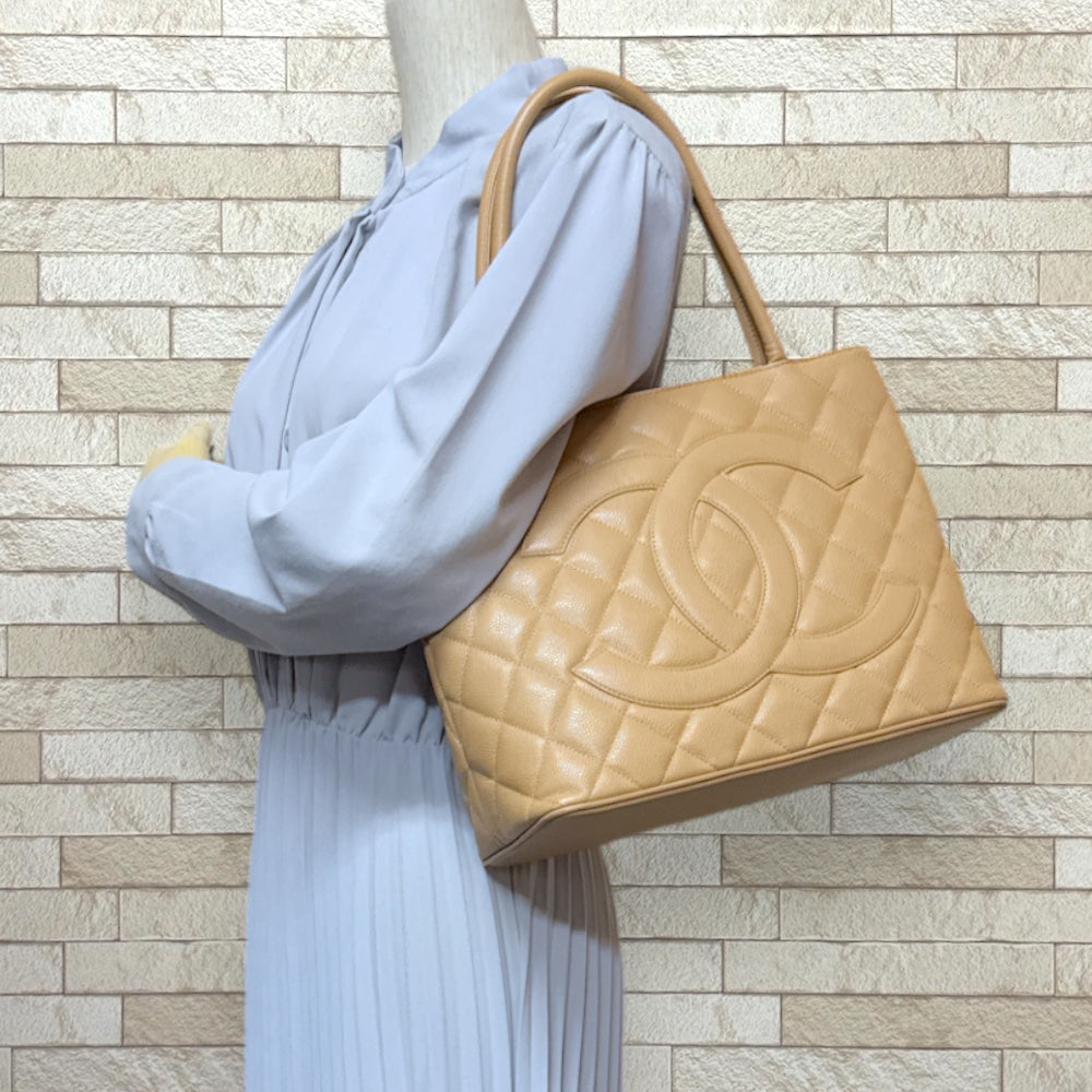 CHANEL シャネル 復刻トート ココマーク トートバッグ キャビアスキン