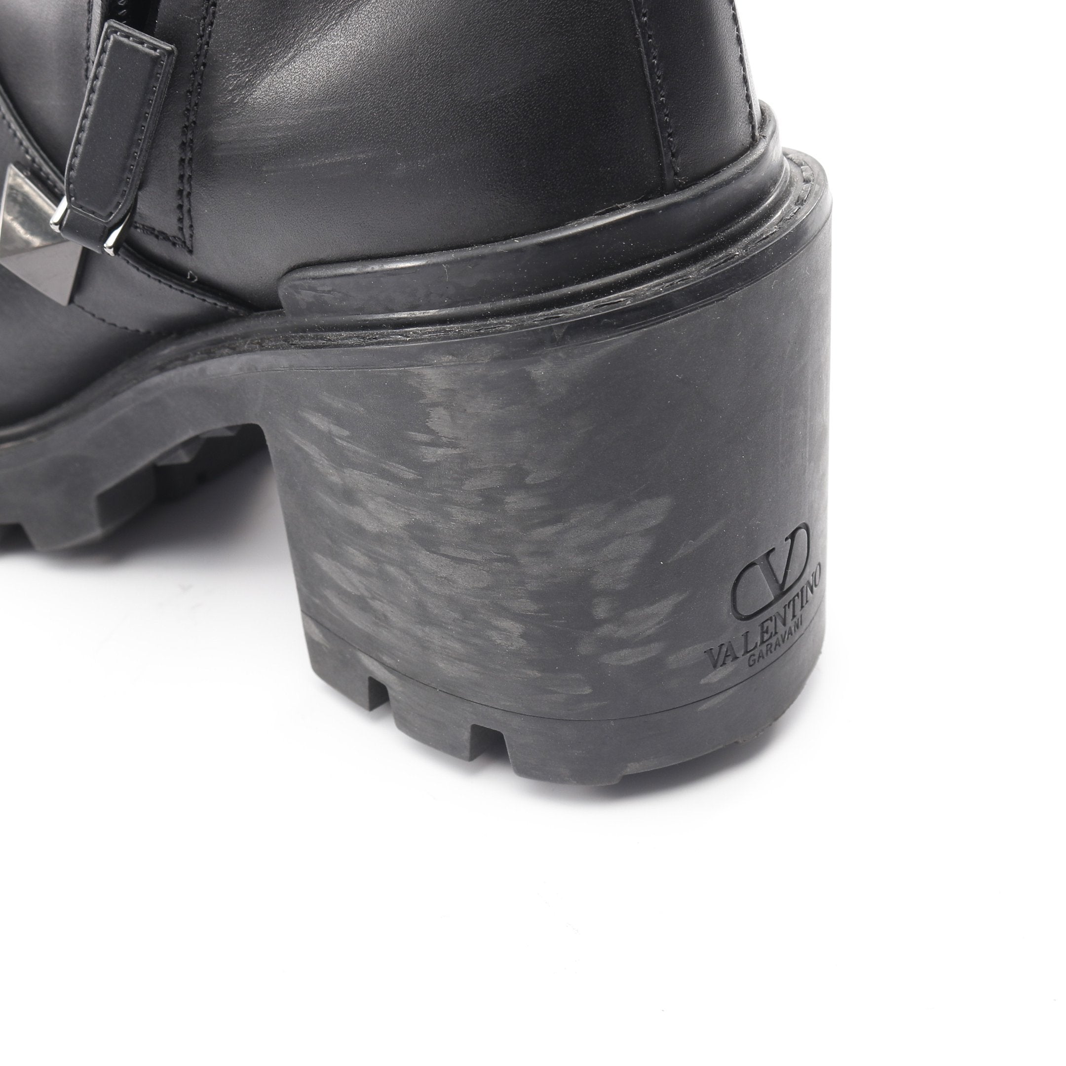 ロックスタッズ ショート ブーツ レザー ブラック ヴァレンティノ – RECLO