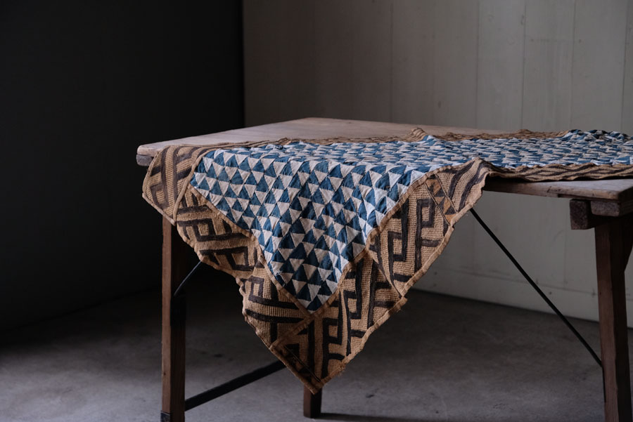 クバ族 ラフィア 草ビロード パッチワーク布 | REFACTORY antiques