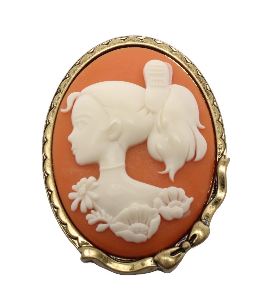 Studio Ghibli ブローチ カメオ 4点セット 魔女の宅急便 キキ 借り