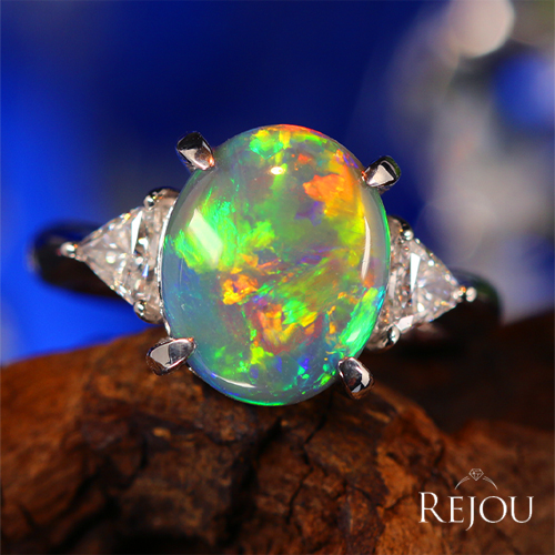 オーストラリアライトニングリッジ産ブラックオパール 3.7ct