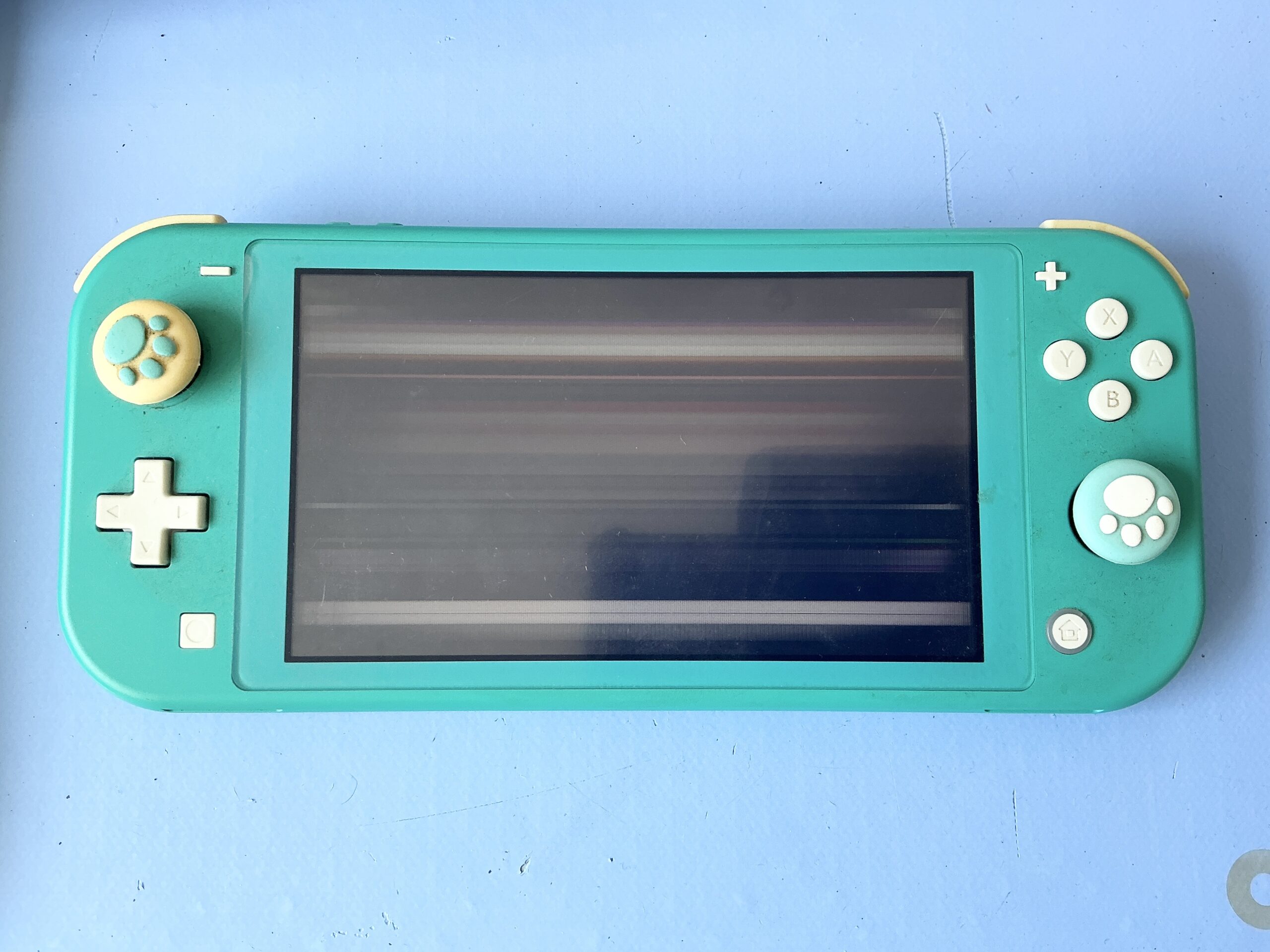 生駒市からNintendo Switch Liteの液晶パネル交換修理ご依頼｜液晶表示