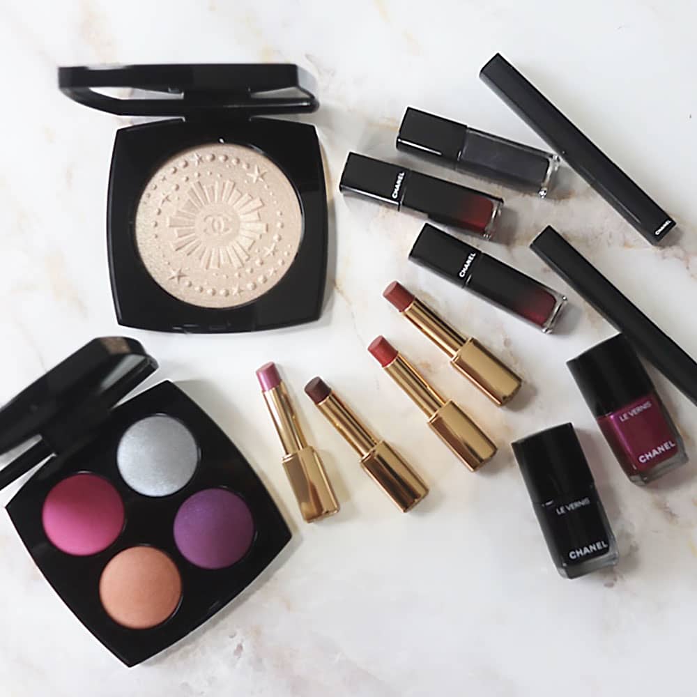 シャネルの「2024年クリスマスコフレ」を全色スウォッチ！イエベ