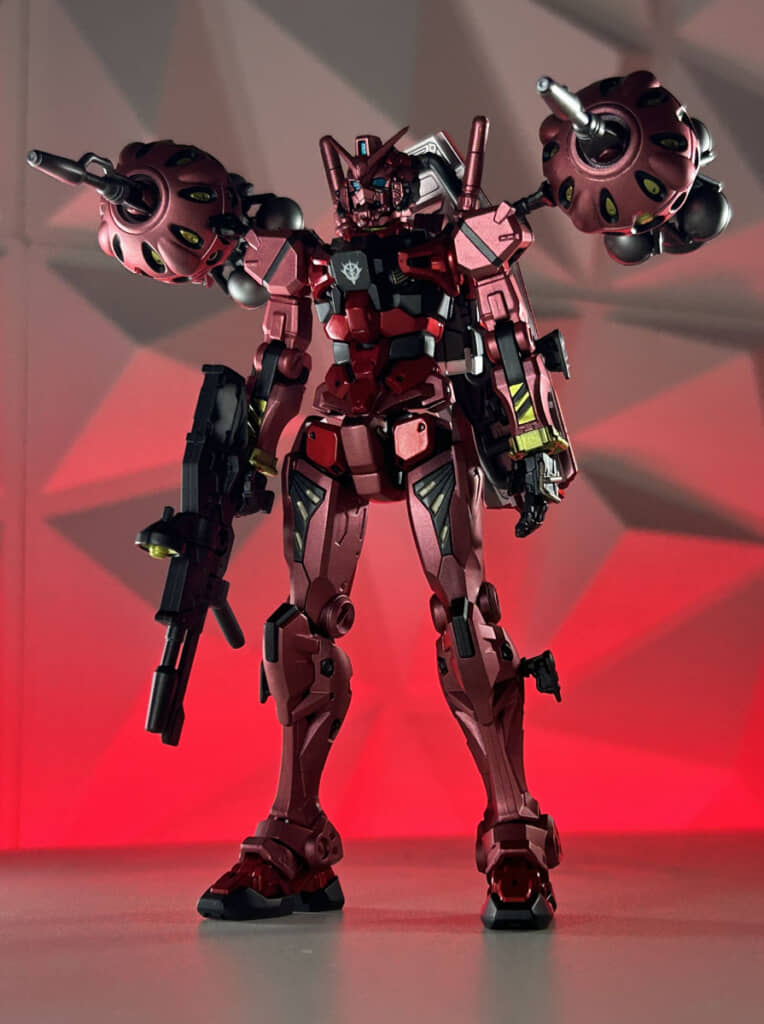 全塗装に初挑戦……」選んだガンプラは“ジークアクスの赤いガンダム