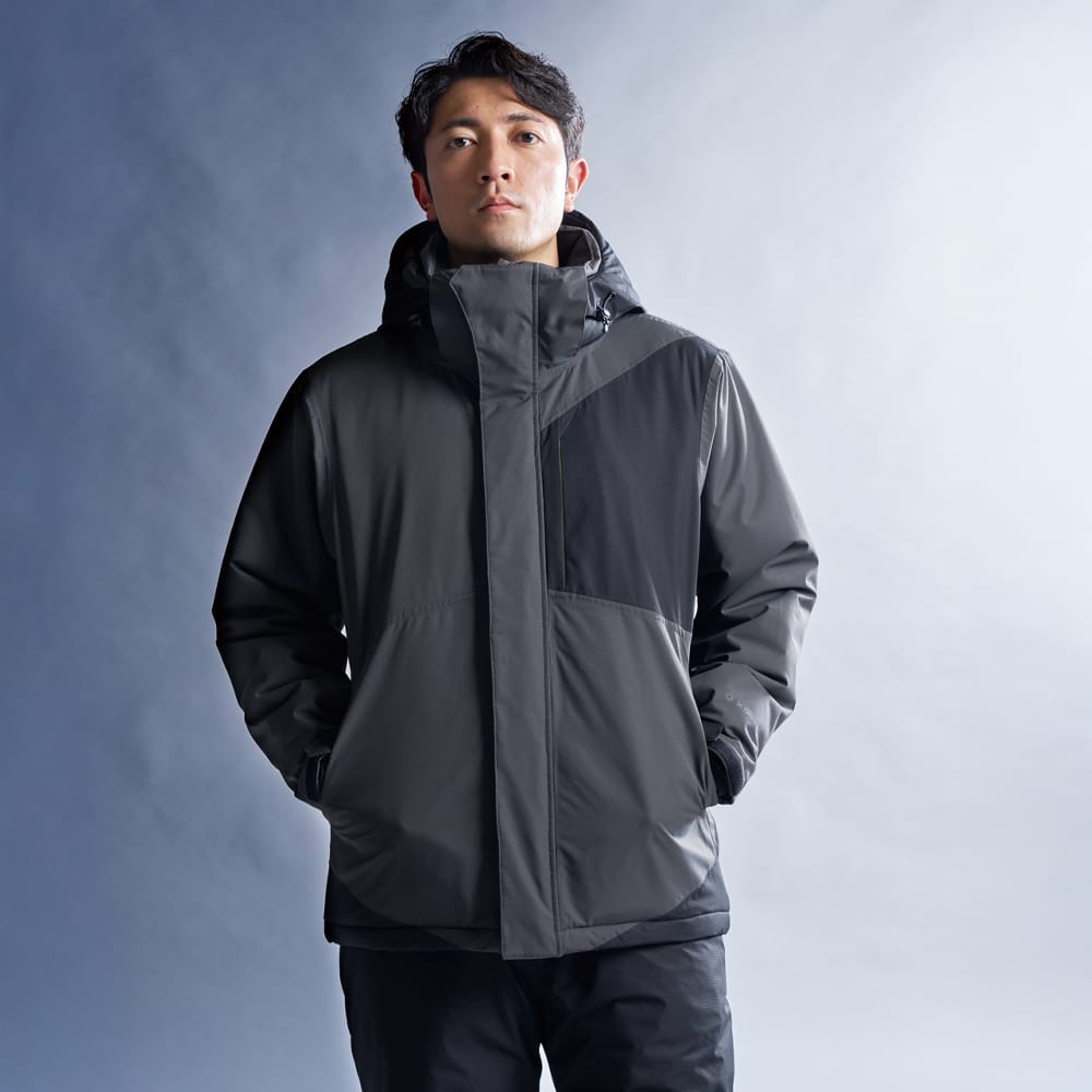 もう他は着られません」ワークマンの“防水防寒スーツ”が大人気 「これ1