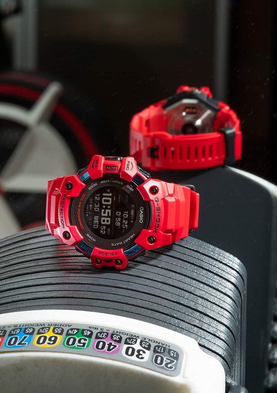 腕時計】ブランドカラーが映える「レッド系カラーのG-SHOCK（ジー