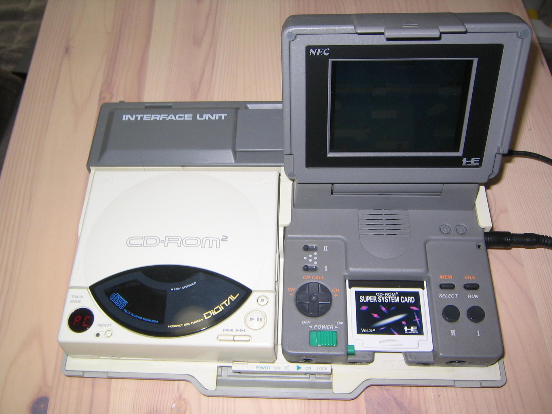 ジャンク PCエンジン LT 本体 箱説付 スーパーロムロムアダプタ付 通電