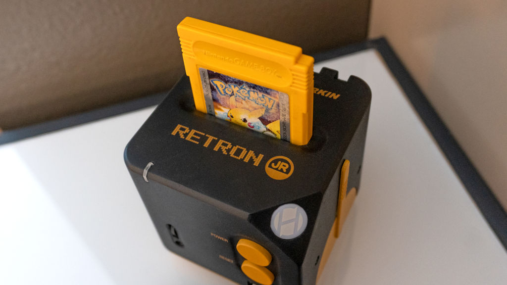 RetroN sq』レビュー！ 期待の星が“これじゃないロボ感”になってしまっ