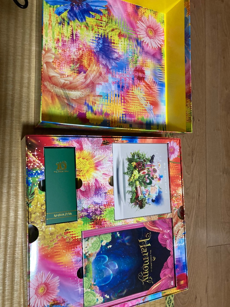 Mrs. GREEN APPLE 10(10 & 