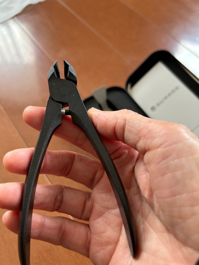 SUWADA（スワダ） ニッパー 爪切り ブラックL＆メタルケースセット