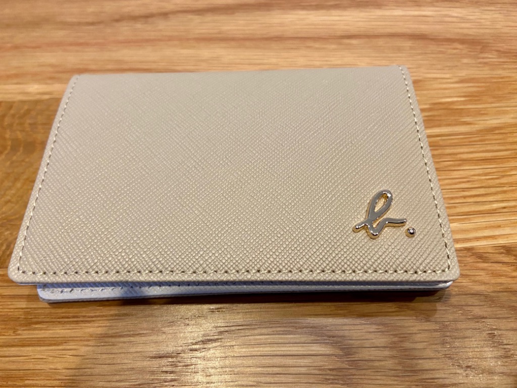 agnes b.（アニエスベー） 名刺入れ レザーカードケース”Petit b