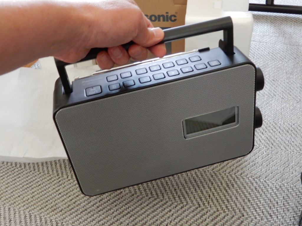 Panasonic RF-300BT-K ブラック ラジオ - 最安値・価格比較 - Yahoo