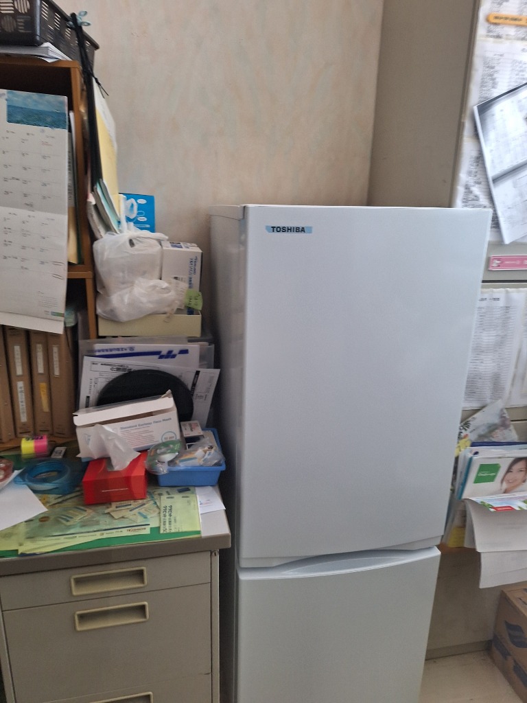 TOSHIBA（東芝） 冷蔵庫 153L 右開き 2ドア GR-W15BS-W (宅配サイズ