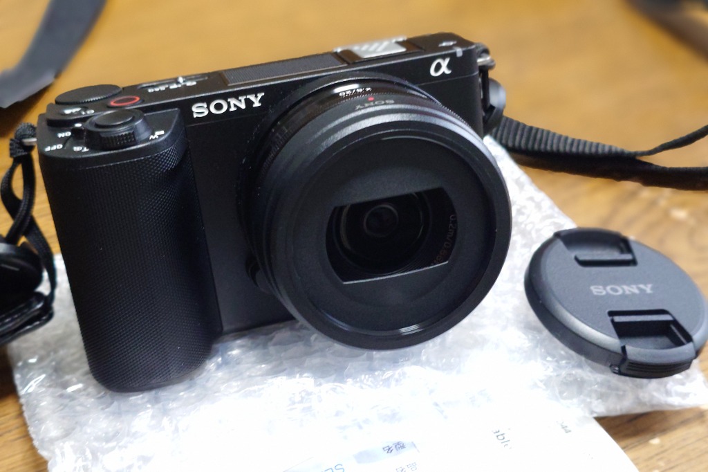 ソニー E 20mm F2.8 SEL20F28 交換レンズ - 最安値・価格比較 - Yahoo