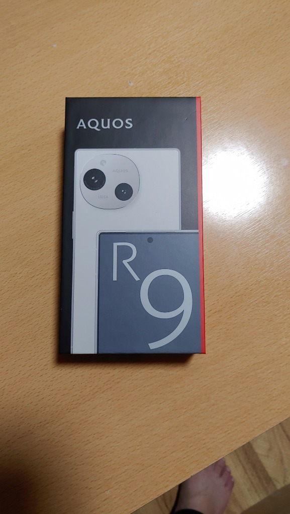 シャープ SHARP AQUOS R9 SH-M28 WH ホワイト 6.5型 12GB/256GB SIM