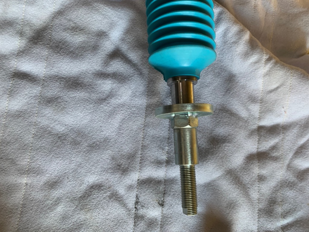 MR31S/MR41S ハスラー フロント ショックアブソーバー ストラット延長