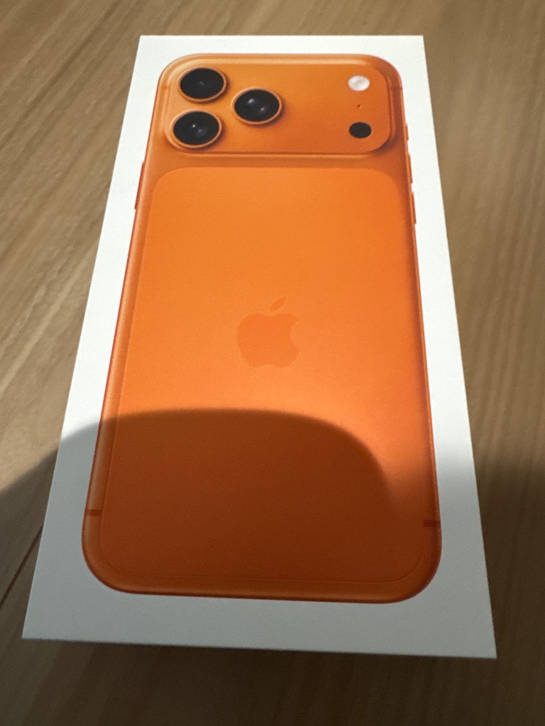 iPhone ☆Apple 国内版 SIMフリー iPhone17ProMax 256GB コズミック