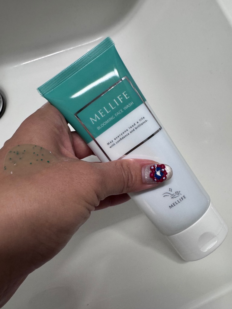 MELLIFE（メリフ） 洗顔フォーム ブルーミングフェイスウォッシュ 泡