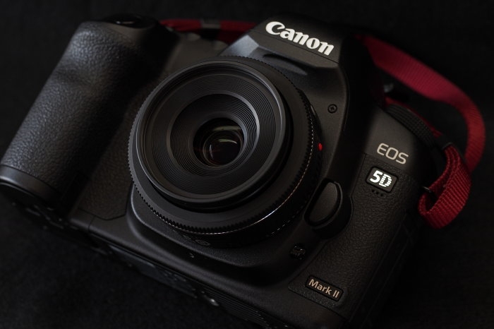 価格.com - 『反省・・・純正レンズフード（ES-52）』CANON EF40mm F2