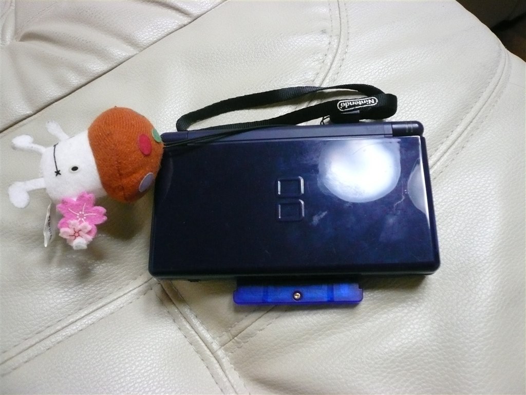 任天堂 ニンテンドーDS Lite エナメルネイビー butsuyoku.comさんの
