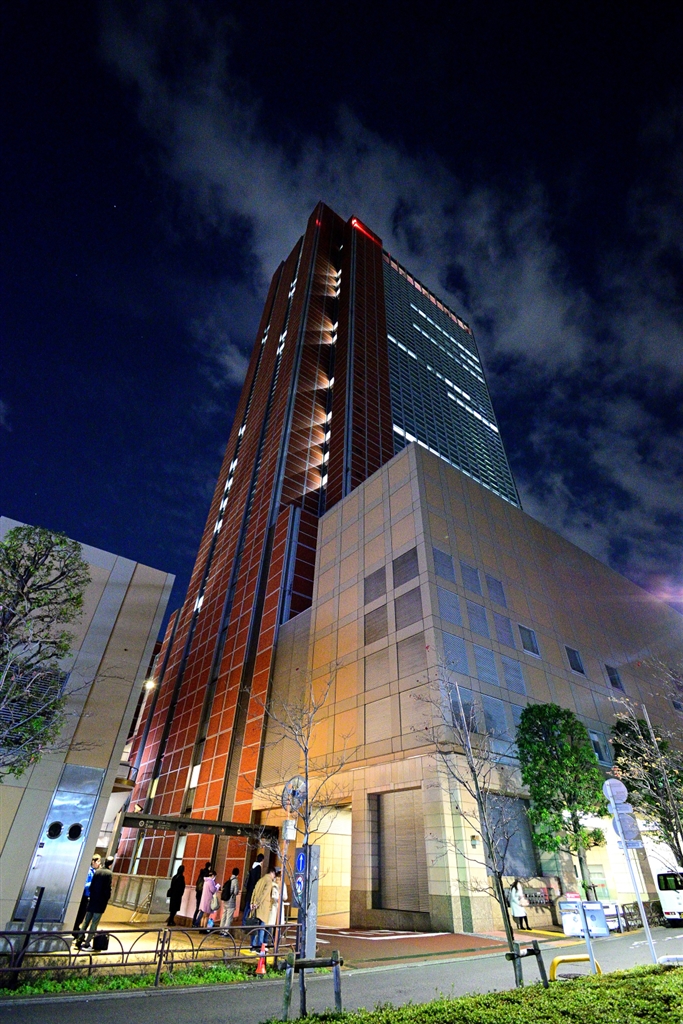 価格.com - 『D5300にて。夜景です。』ニコン AF-P DX NIKKOR 10-20mm