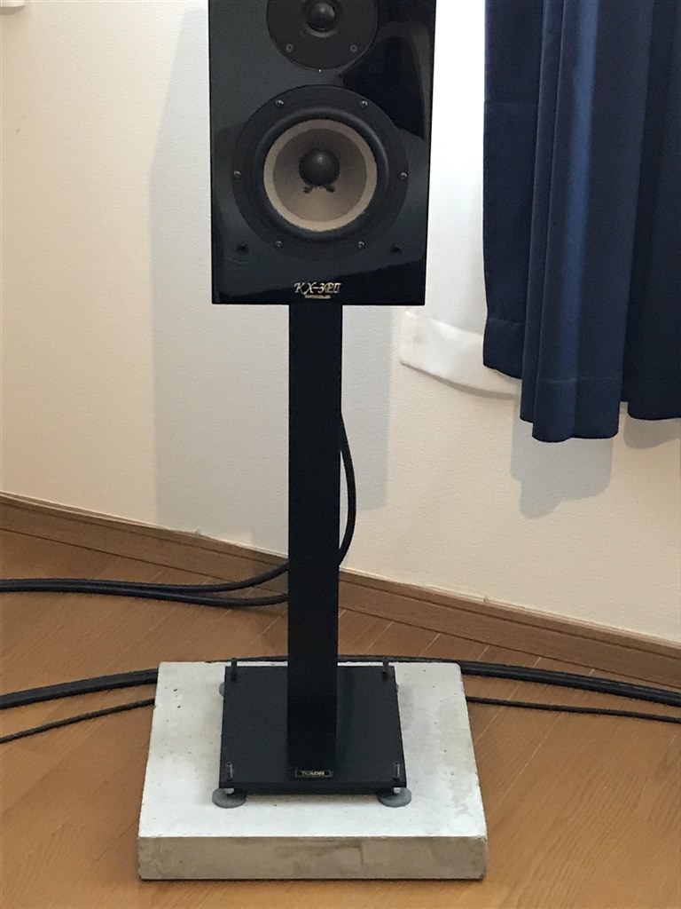 小型ブックシェルフSPの魅力を引き出す名脇役』 ティグロン MGT-60S