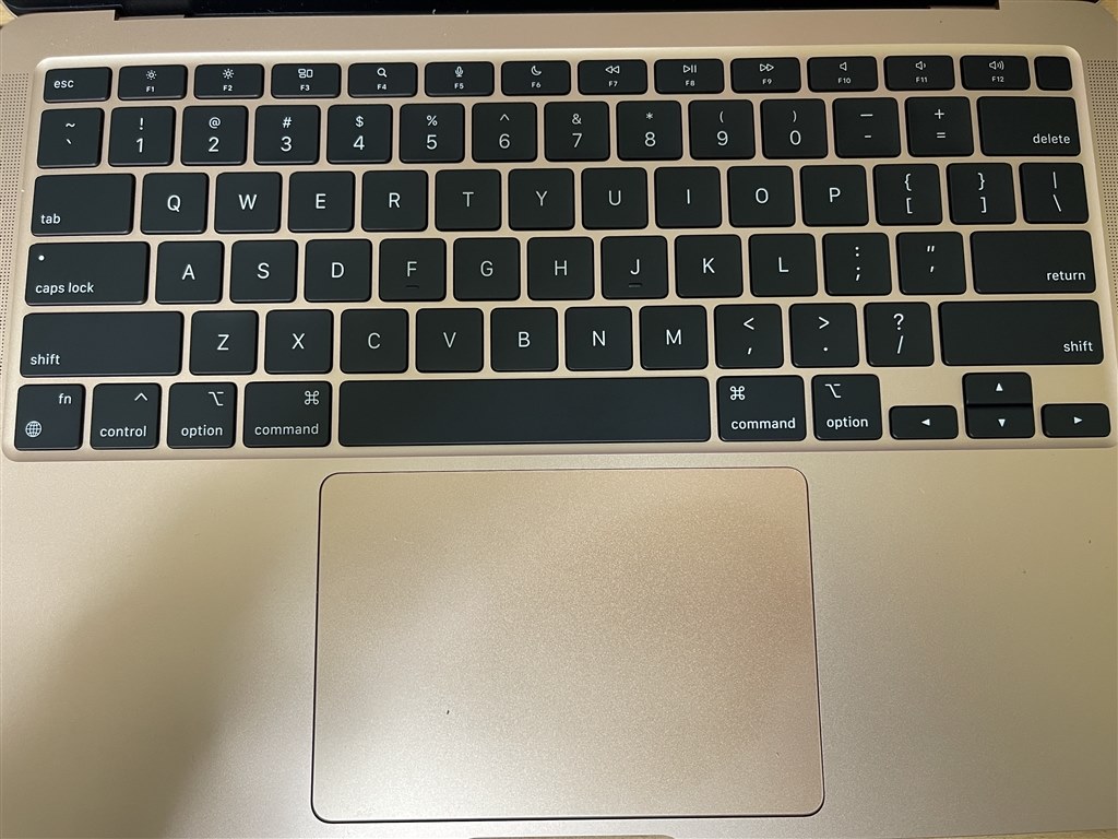 買って後悔しないApple渾身のプロダクト』 Apple MacBook Air Retina
