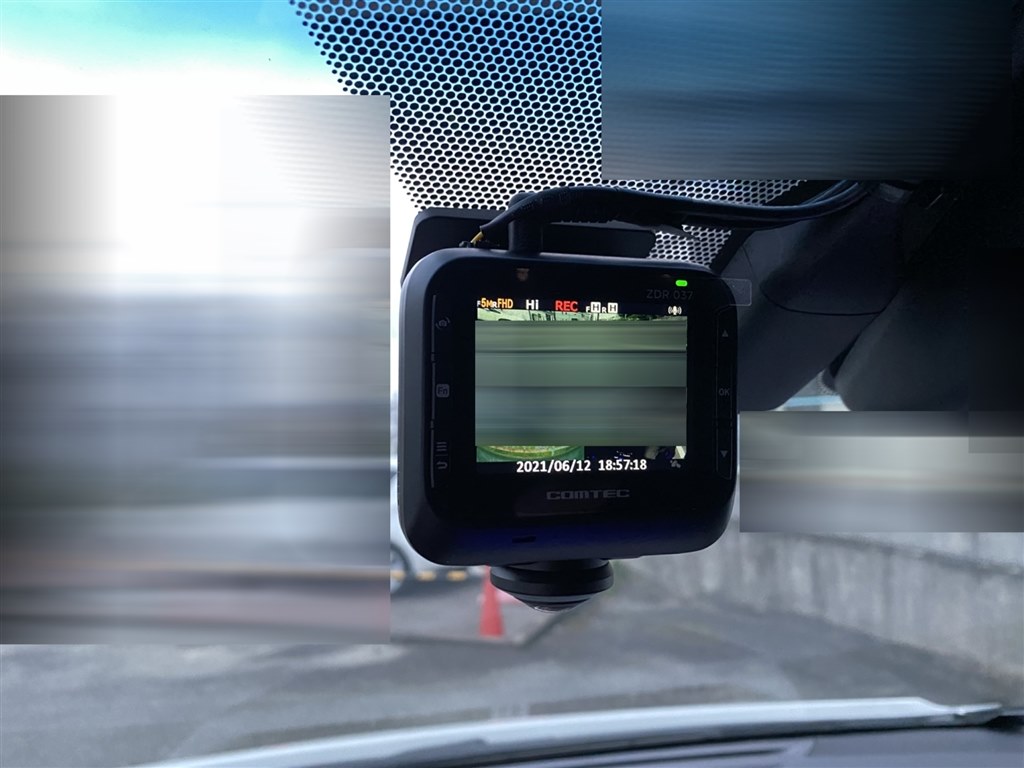 360度撮影できるのは、いいのですが・・・・』 コムテック ZDR037