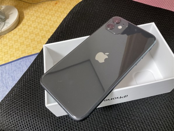 Apple iPhone 11 64GB SoftBank 価格比較 - 価格.com