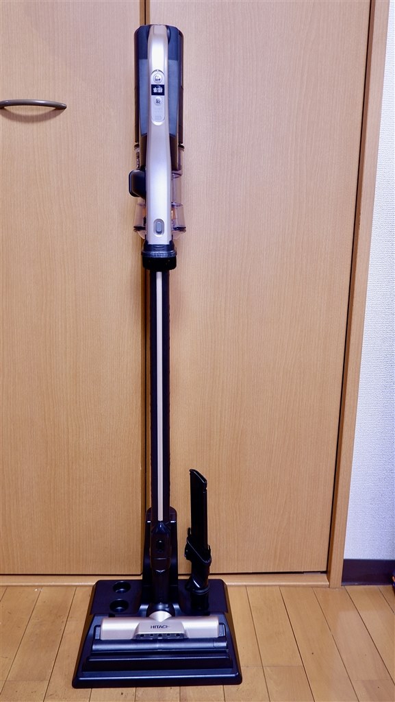 軽さにこだわり抜いた名機。1.1kgのすごいやつ。』 日立 ラクかる