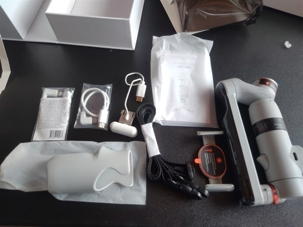 Insta360 Insta360 Flow Creator Kit [ホワイト] 価格比較 - 価格.com