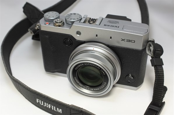 富士フイルム FUJIFILM X30 Black レビュー評価・評判 - 価格.com