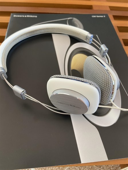 Bowers & Wilkins P3 Mobile Hi-Fi HeadPhones [ブラック] 価格比較
