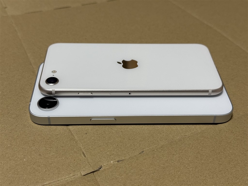 iPhone16e 128GB ホワイトSIMフリー iOS18.6.2 iPhone [新品未開封