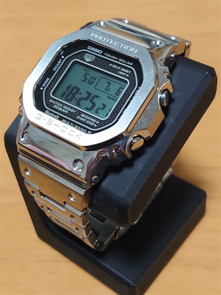 カシオ G-SHOCK GMW-B5000D-1JF 価格比較 - 価格.com