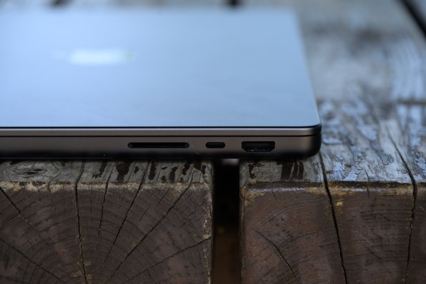 Apple MacBook Pro 14.2インチ Liquid Retina XDRディスプレイ Late