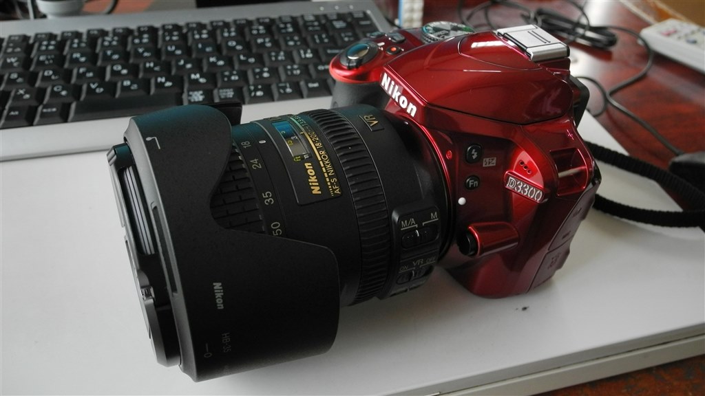 赤いボディに魅せられ』 ニコン D3300 ボディ まふぁりんさんの