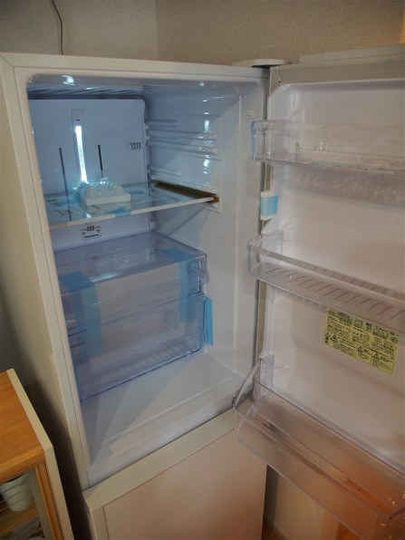 シャープ SJ-PD27C-W [ホワイト系] 価格比較 - 価格.com