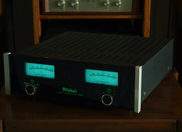 McIntosh MC202 マッキントッシュ ステレオ 200Wパワーアンプ 【200W+
