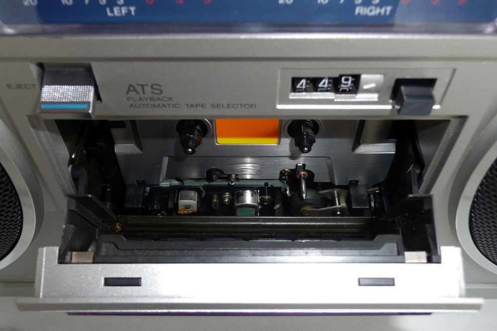 ラジカセの販売店｜おすすめのラジカセ「SONY（ソニー） エナジー66