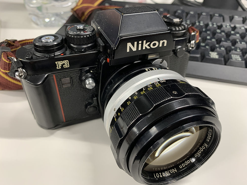美品 NIKKOR-H Auto 85mm F1.8 分解清掃済み 美品 NIKKOR-H Auto 85mm