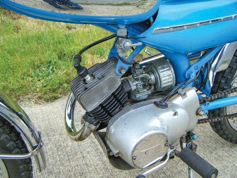 Retrospective: 1960-1964 Tohatsu CA2 Runpet Sport 50cc | Rider