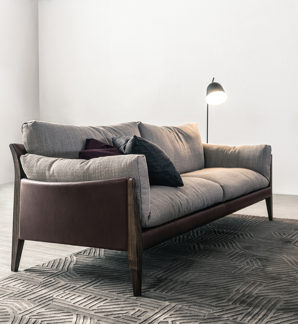 DIANA（ダイアナ）｜Sofas｜Ritzwell（リッツウェル）