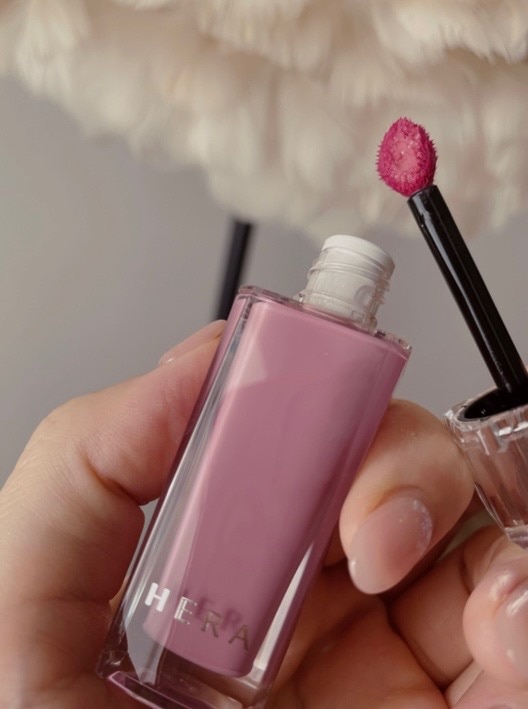 ポイント10倍 3月1日」HERA センシュアルフィッティンググロウティント