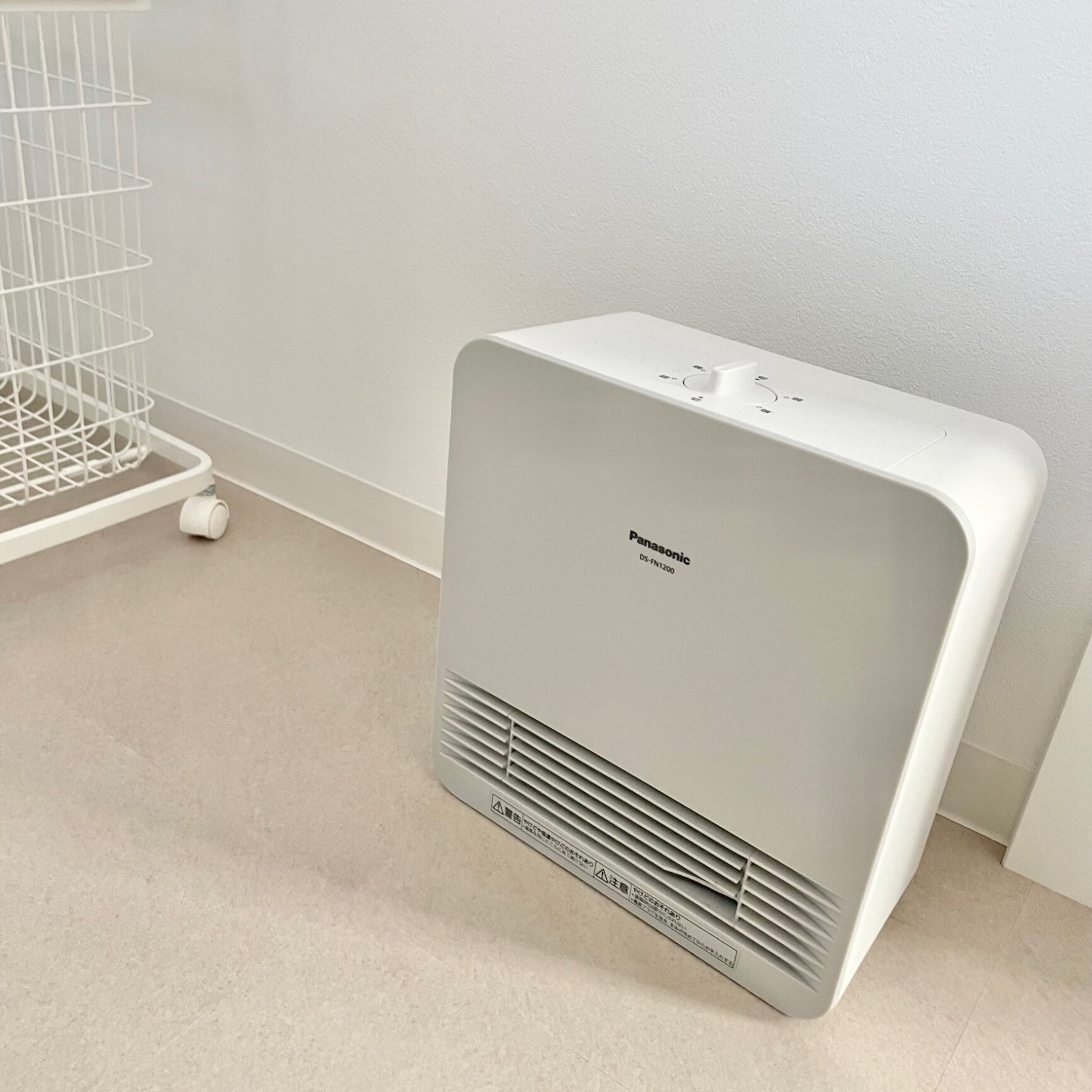 Panasonic｜パナソニック DS-FN1200-W セラミックファンヒーター