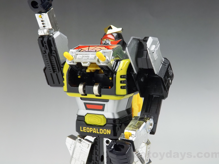 GA-90 DX超合金 DX レオパルドン ポピー レビュー | RoboToyDays