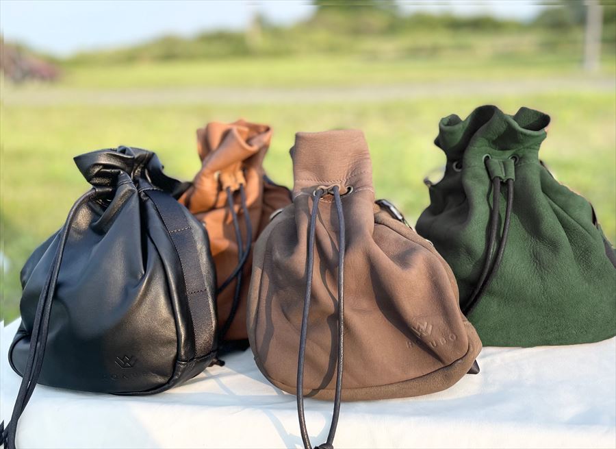 狩猟からこだわる！？天然エゾ鹿革の巾着ミニショルダーバッグ4つの